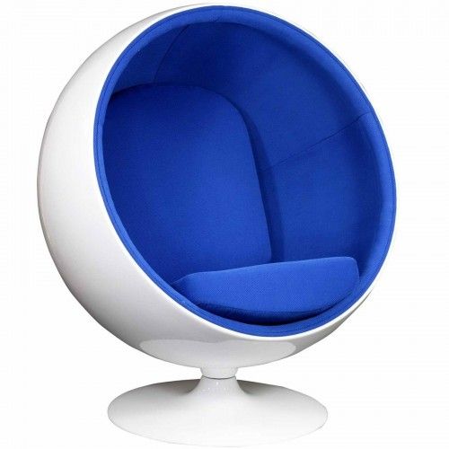 Modern ball shaped lounge chair inspired by Eero Aarnio design